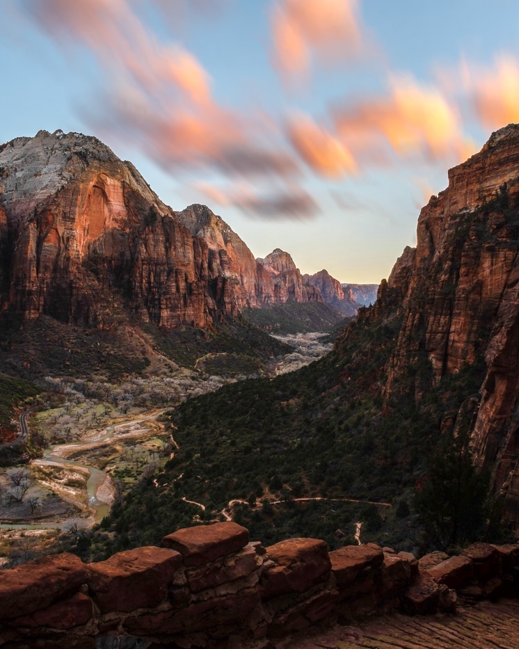 Beautiful scenery of rocky cliffs in Zions National Park at sunset